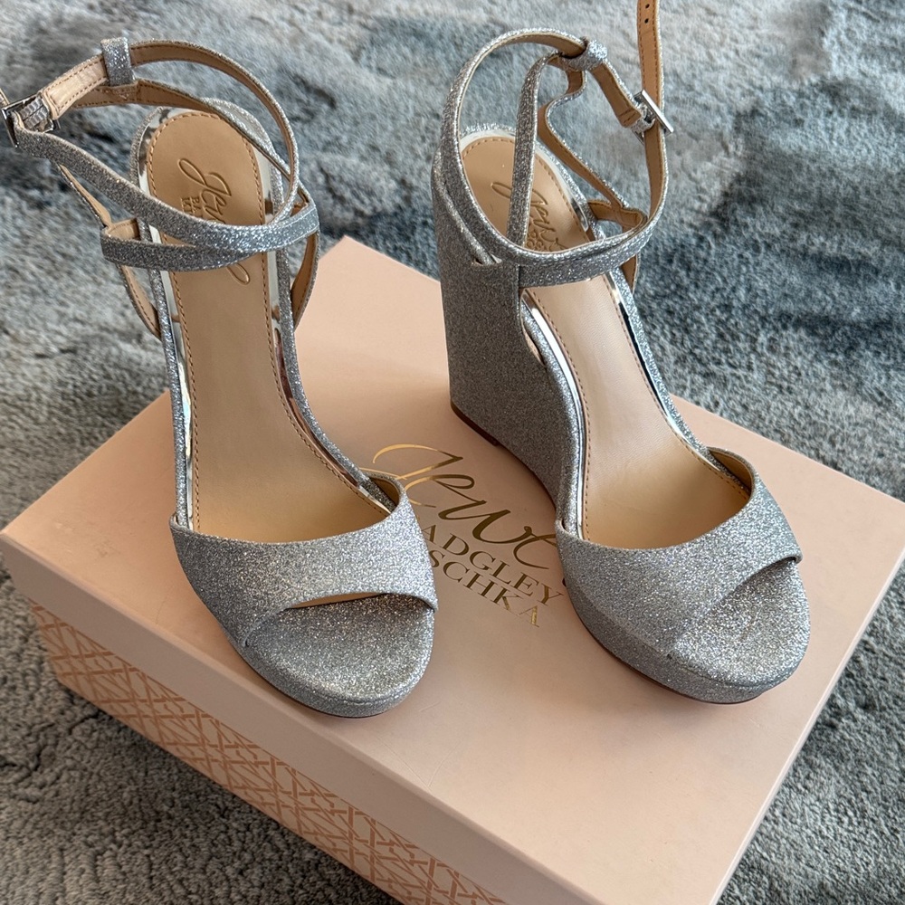Badgley Mischka Glittering Silver Wedge Heels